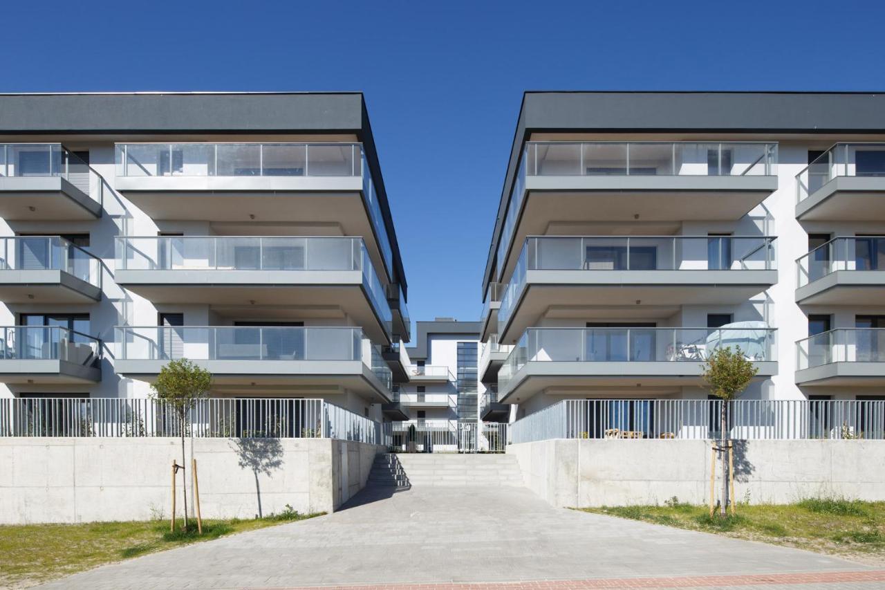 Apartament Blue Gardenia Dziwnow Exterior photo